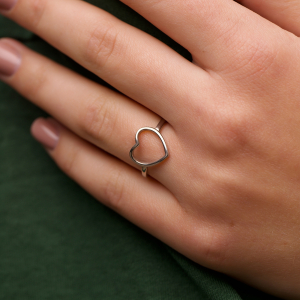 Серебряное кольцо