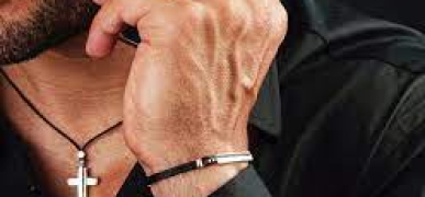 Мужские ювелирные украшения: Стиль, символика и самовыражение