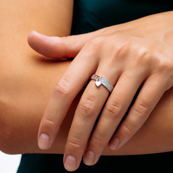 Серебряное кольцо "Любовь" - 2 Серебряное кольцо "Любовь" - 2