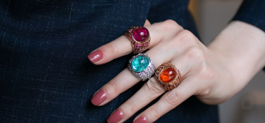 Искусство французских ювелирных украшений: Традиции, металлы и камни