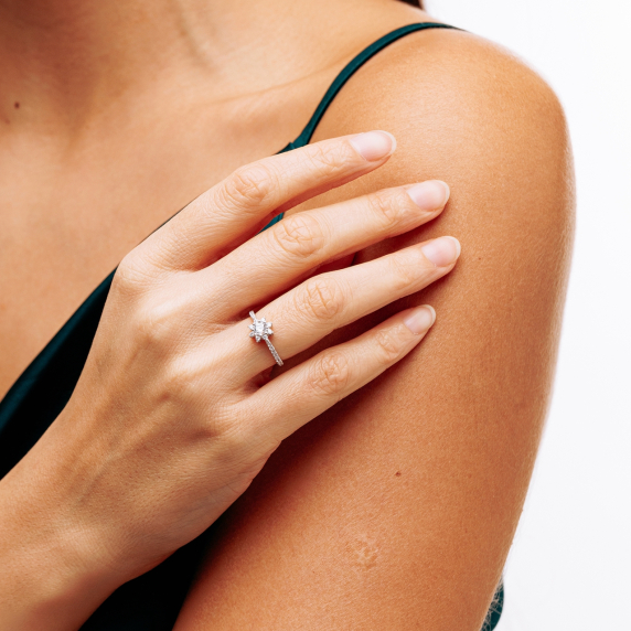 Срібна каблучка "Квітка" - 3 Срібна каблучка "Квітка" - 3