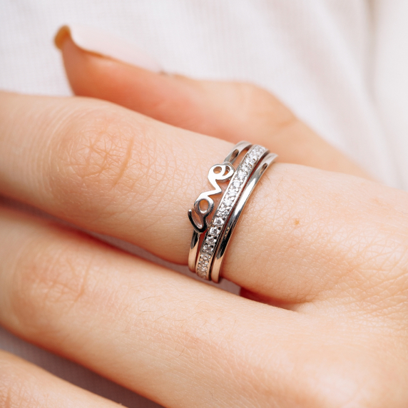 Серебряное кольцо "Любовь" - 1 Серебряное кольцо "Любовь" - 1